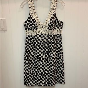 Trina Turk Black and white print Sheath dress